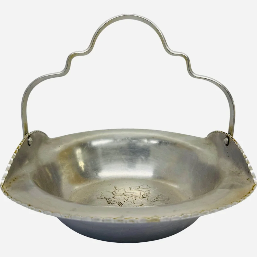 Federal Silver Co Hand Wrought Aluminum Basket Floral Lily Scalloped Bowl Vtg